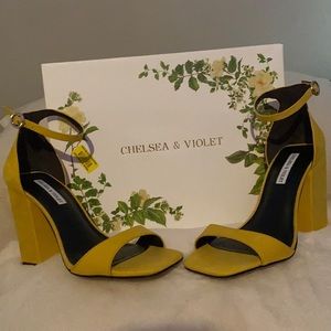 Yellow Chelsea and violet heels (7) great condition